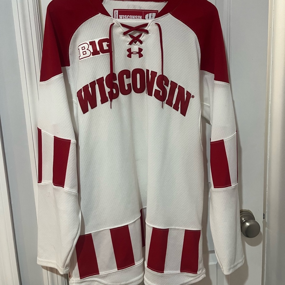 University of Wisconsin-Madison Hockey Jersey